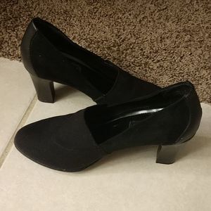 Women's Dana Buchman Size 6 Heels